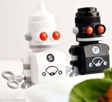 Robot Salt & Pepper Shaker Set
